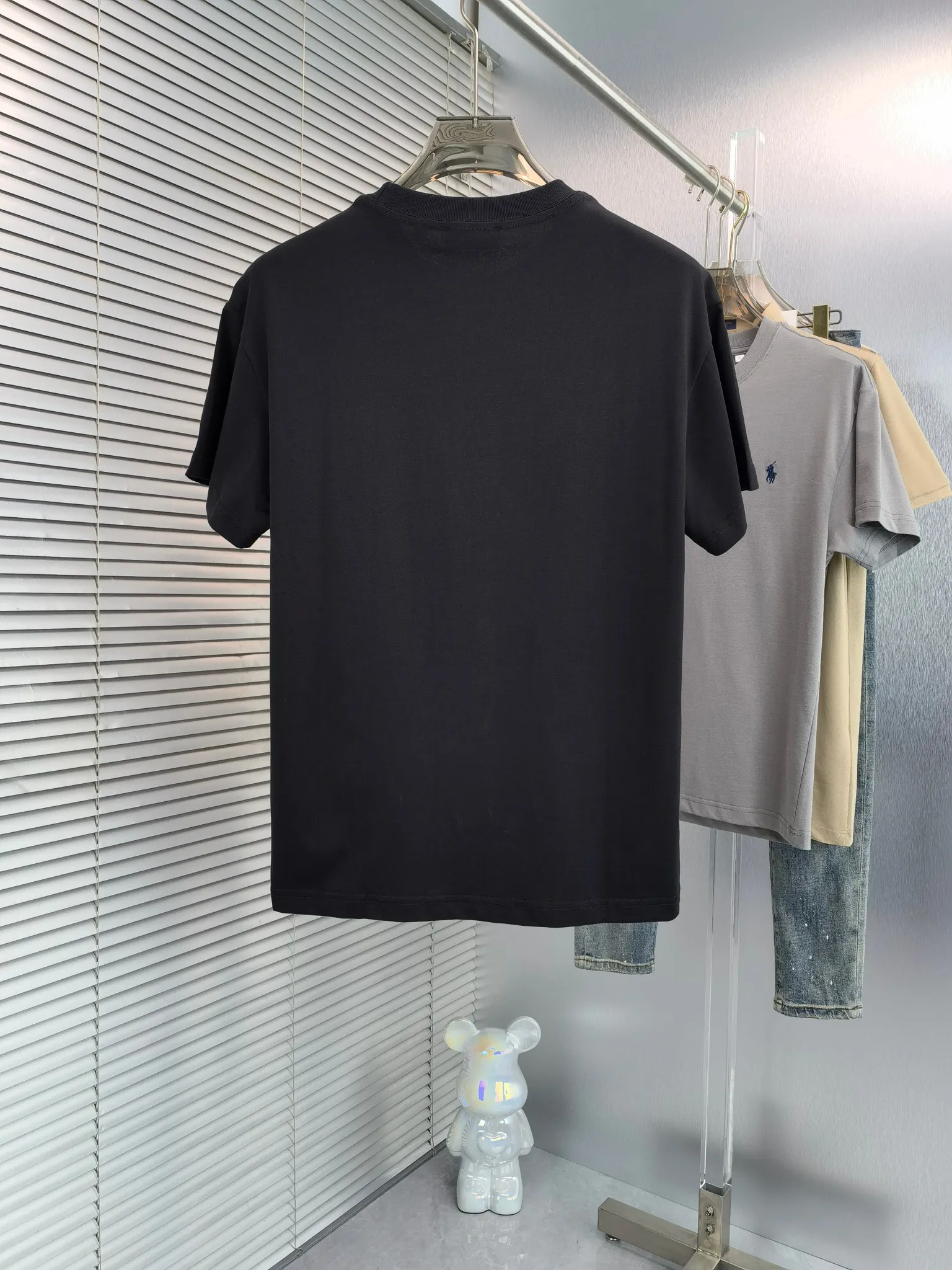 P180 🔥 Ralph Lauren Polo (available all year round) short-sleeved T-shirt 280g Couple style, same style for men and women. Made of imported custom dyed fabric, fashionable yet luxurious. There is no doubt about the quality. The upper body effect is great💂🏿 The single product is very unique. Color: Picture color Size: M ~ 2xL